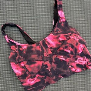 lululemon • sports bra size S